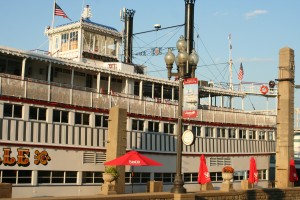 Front view of Belle of Louisville